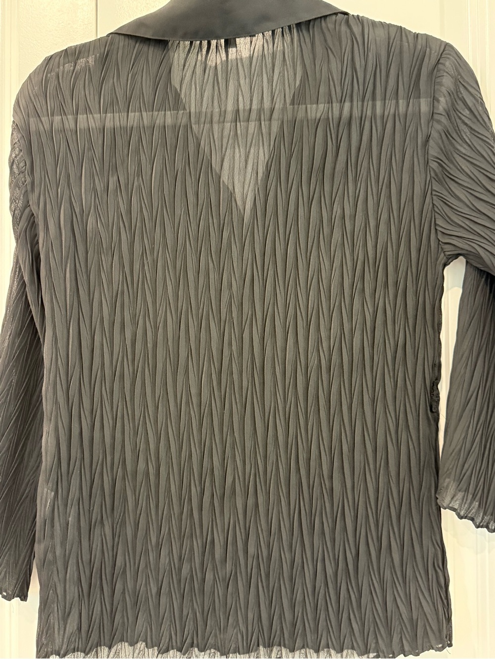 NICOLA Black Ridged Detailed Button Down Blouse - Picture 8 of 8